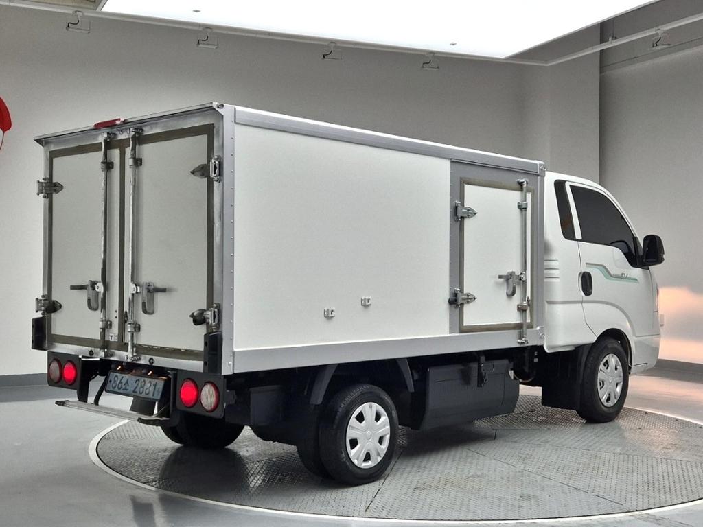 2023 KIA BONGO 3 EV 