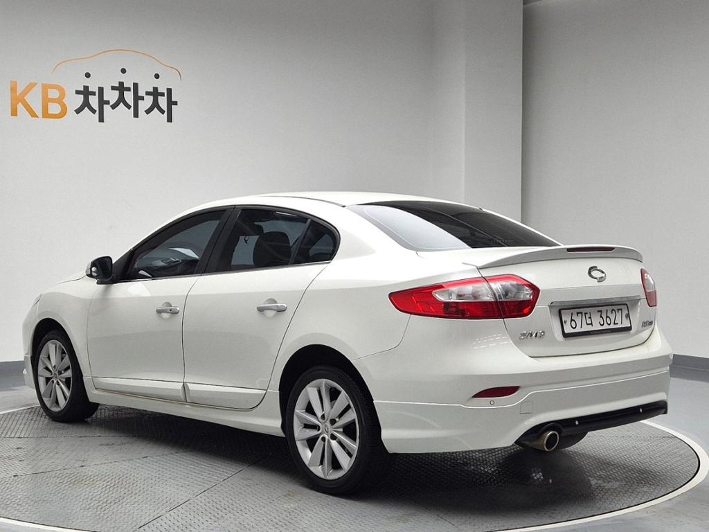 2011 RENAULT KOREA NEW SM3 