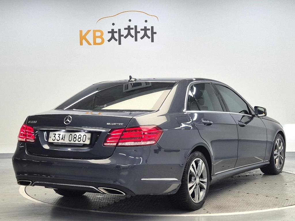 2016 BENZ E CLASS (4Gen) 