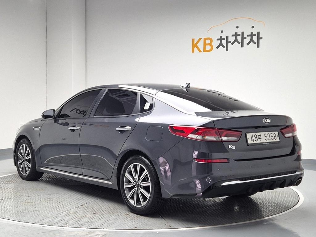 2019 KIA THE NEW K5 
