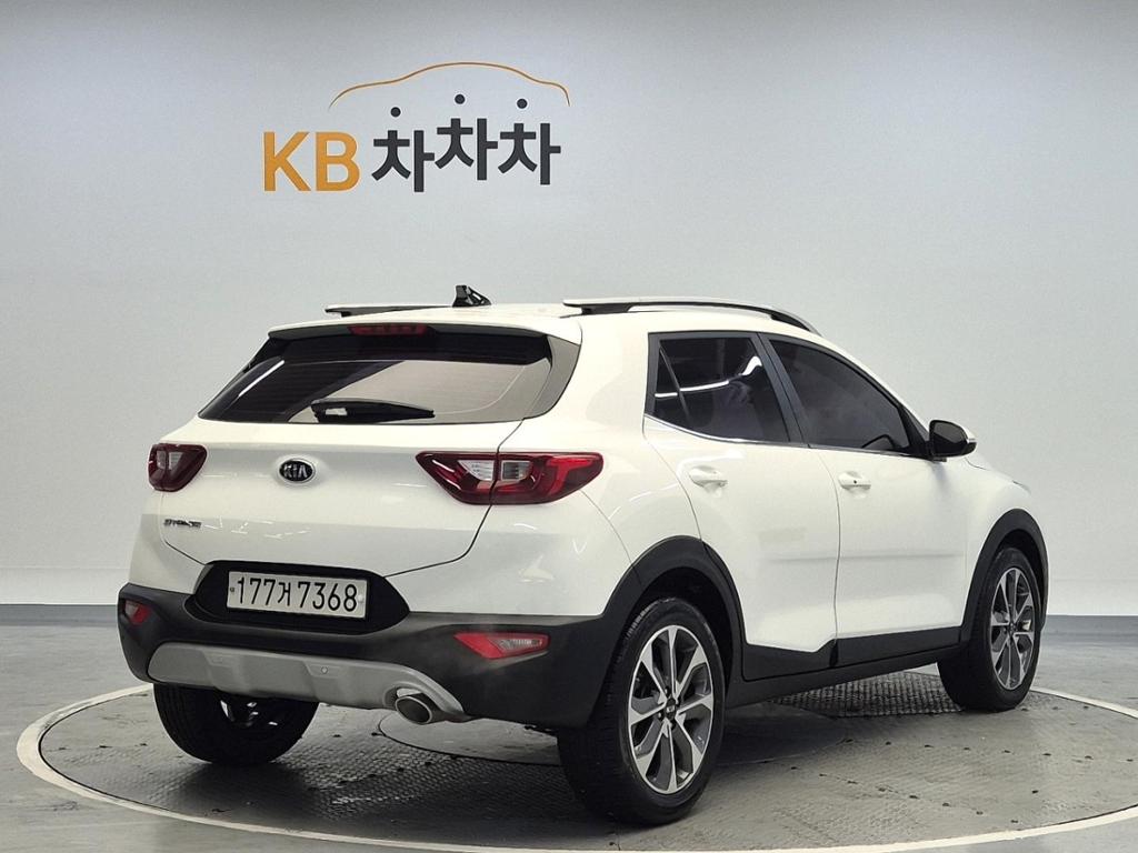 2019 KIA STONIC 