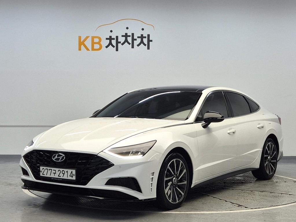 2021 HYUNDAI SONATA (DN8) 