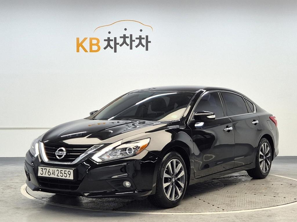 2017 NISSAN ALTIMA 