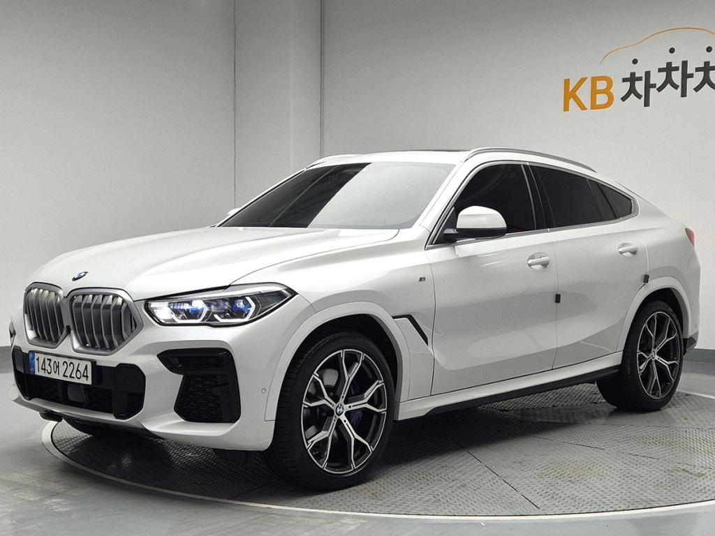 2022 BMW X6 (3Gen) 