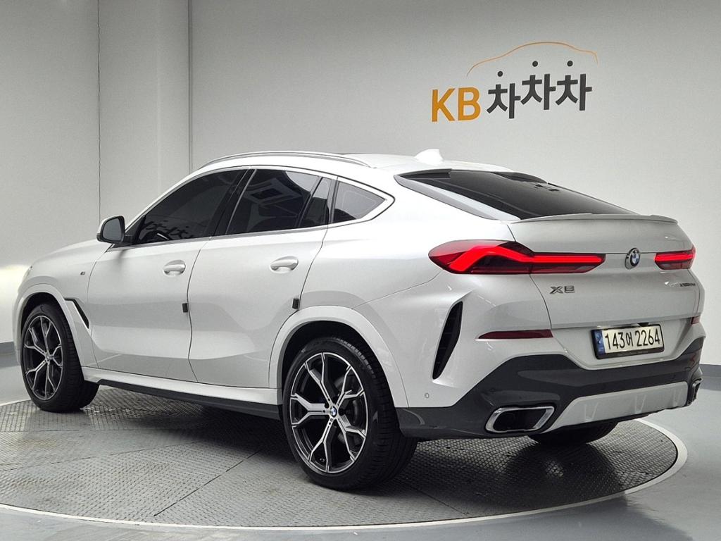 2022 BMW X6 (3Gen) 