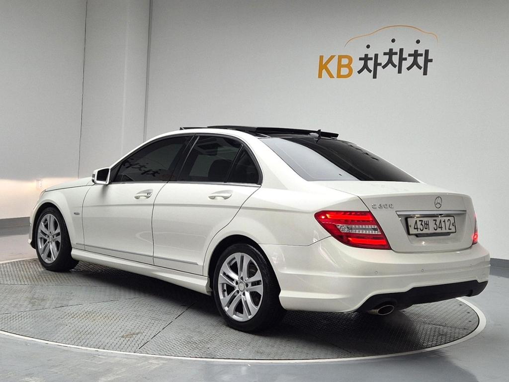 2012 BENZ C CLASS (3Gen) 