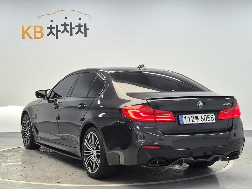 2020 BMW 5 SERIES (7Gen) 