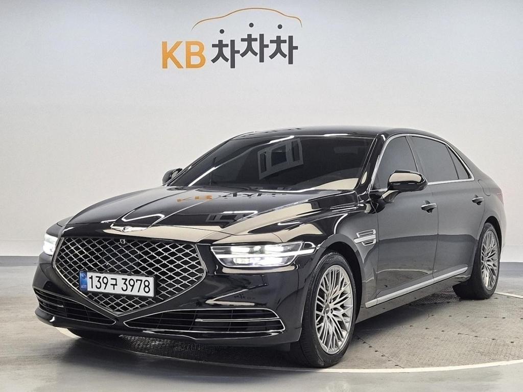 2021 GENESIS G90 