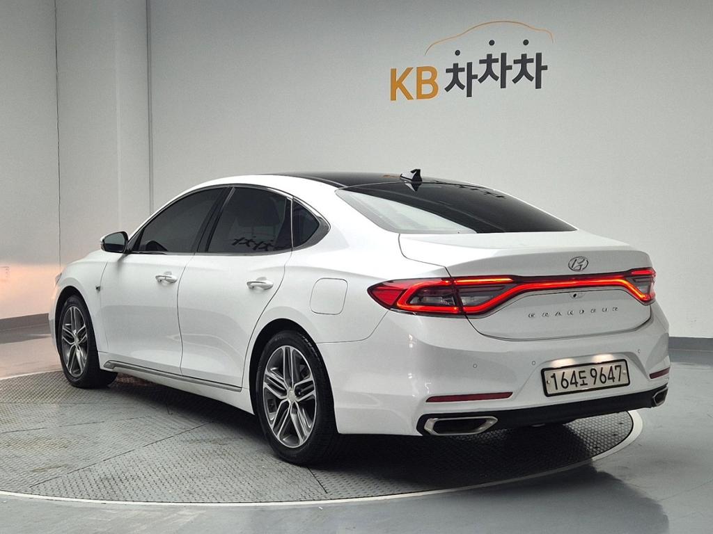 2018 HYUNDAI GRANDEUR IG 