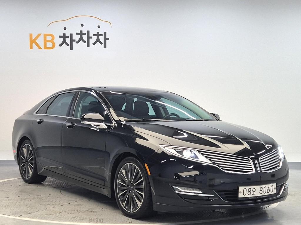 2016 LINCOLN MKZ 