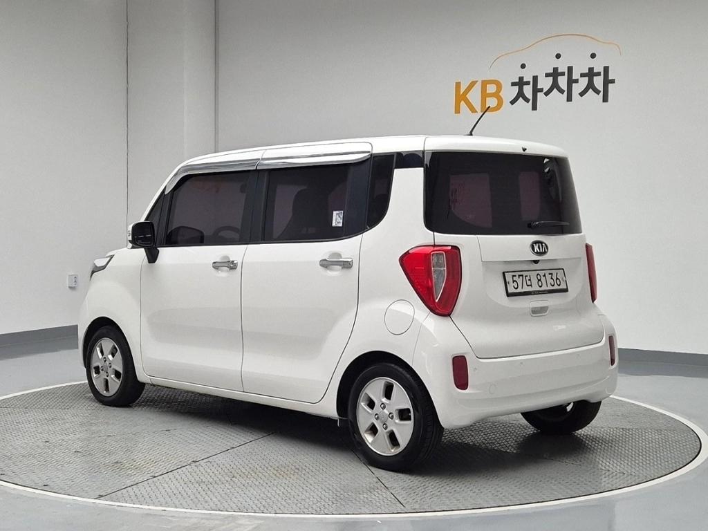 2017 KIA RAY 