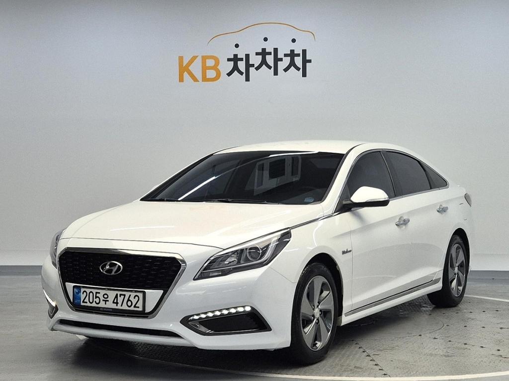 2016 HYUNDAI LF SONATA HYBRID 