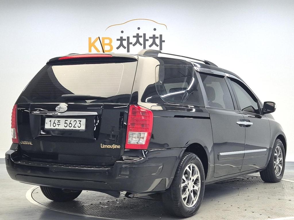 2014 KIA CARNIVAL R 