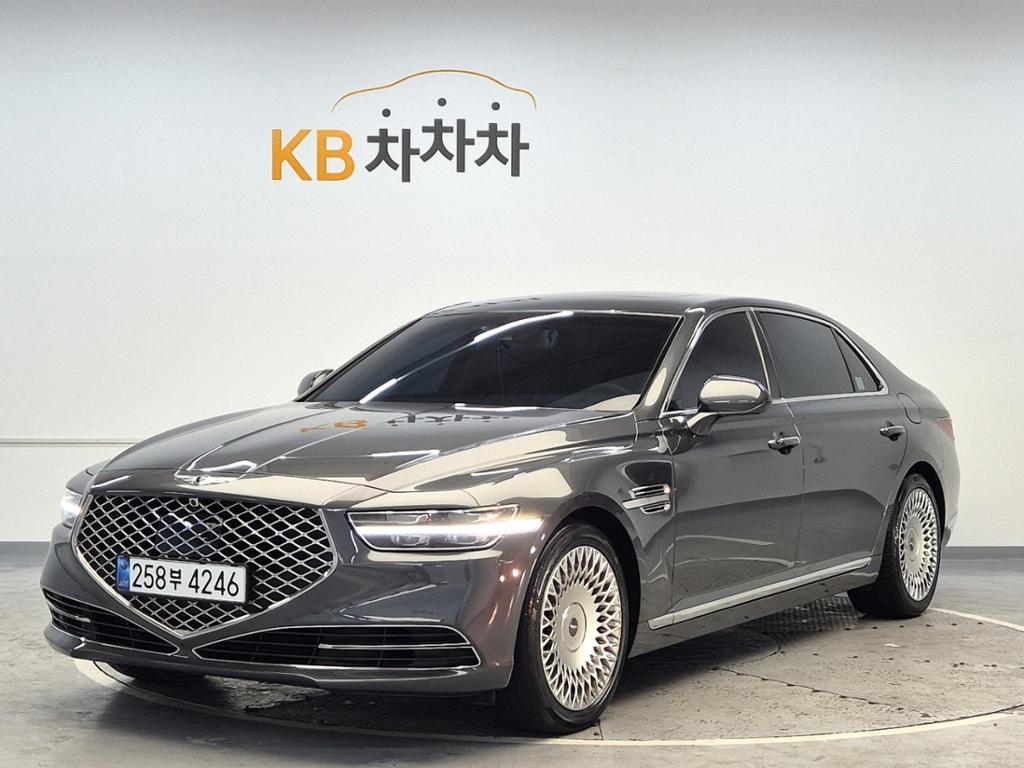 2020 GENESIS G90 