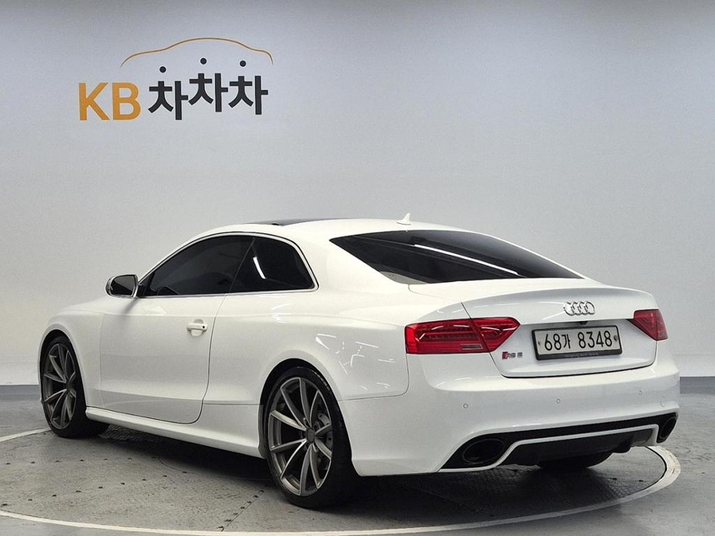 2015 AUDI RS5 (1Gen) 