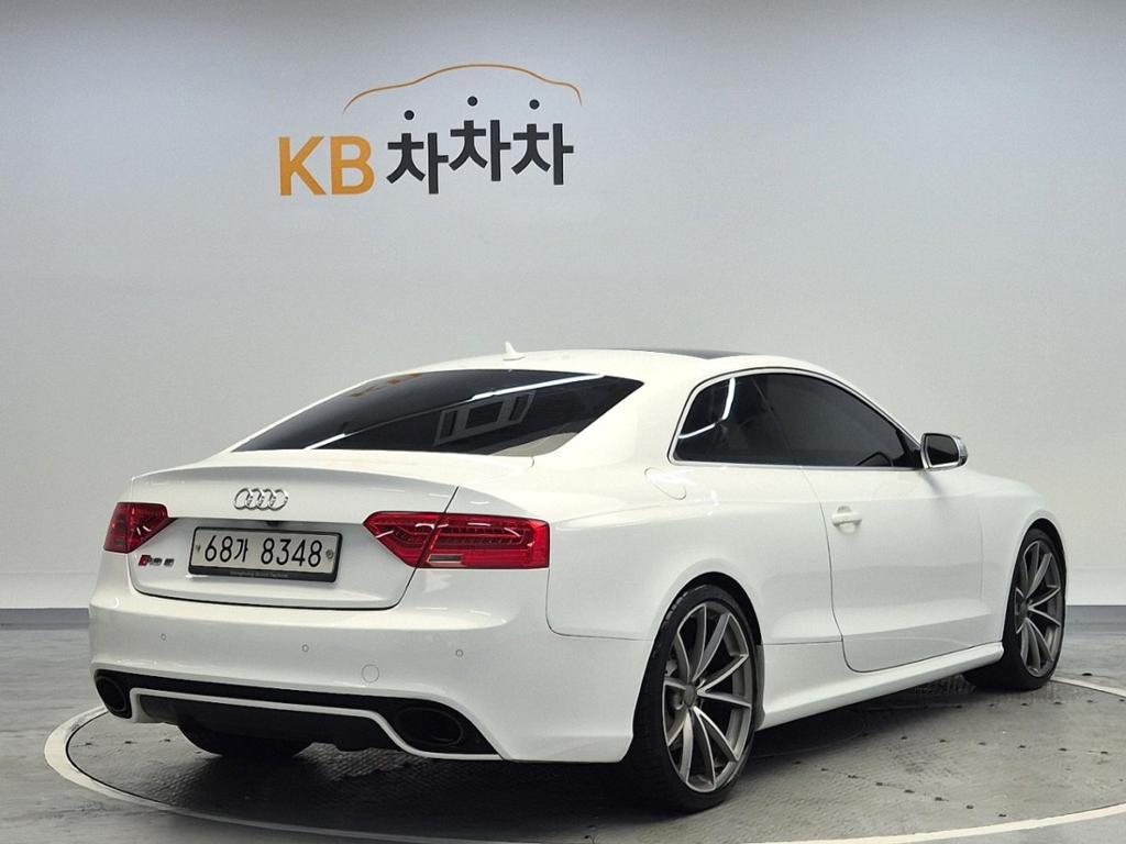 2015 AUDI RS5 (1Gen) 