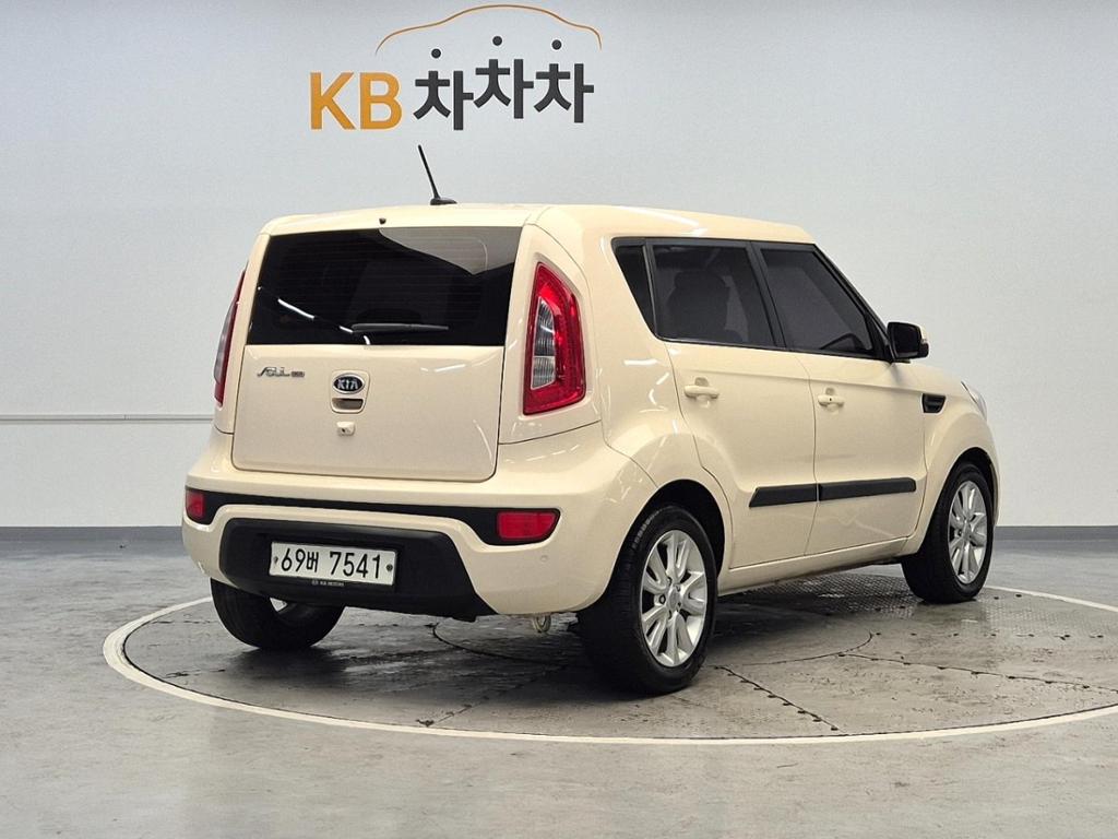 2012 KIA SOUL 