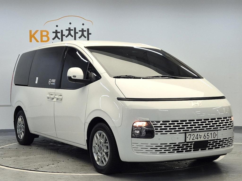 2025 HYUNDAI STARIA 
