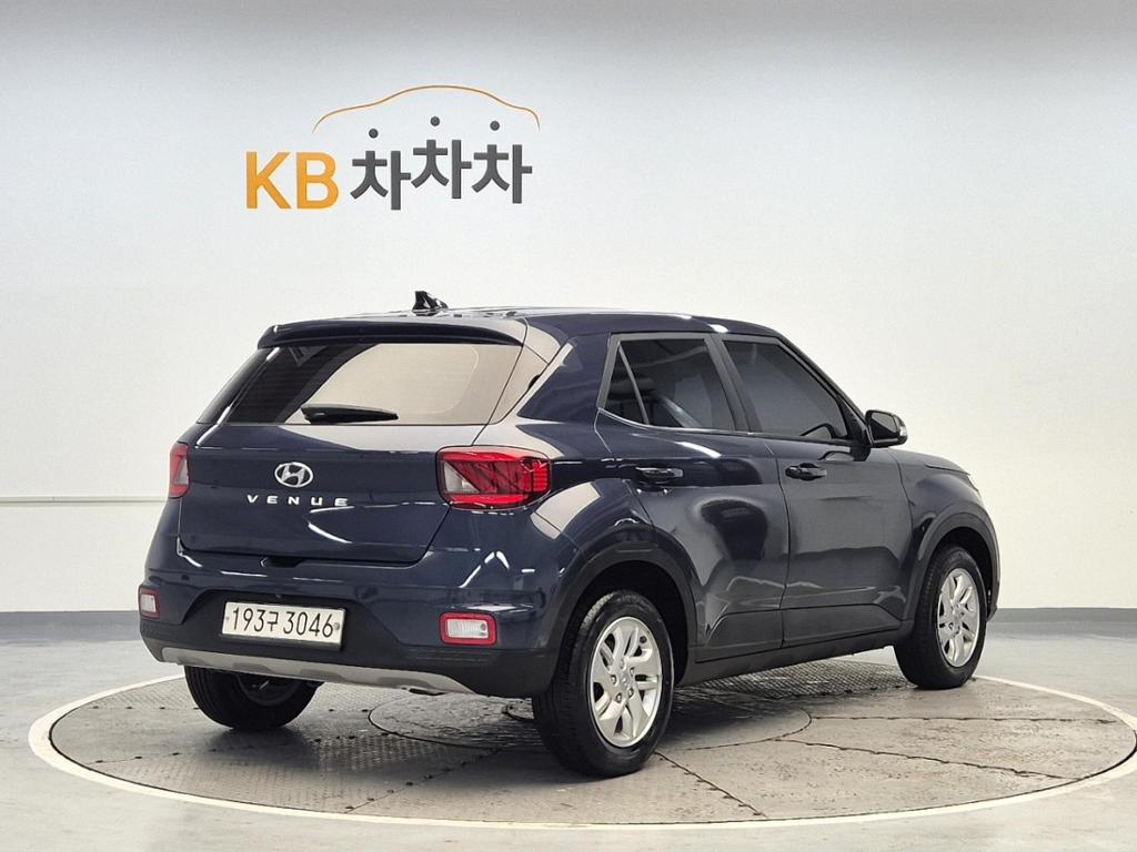 2020 HYUNDAI VENUE 