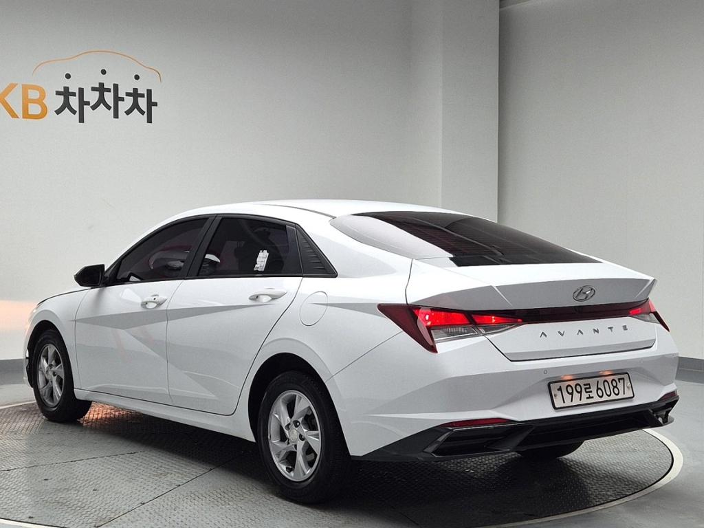 2021 HYUNDAI AVANTE (CN7) 