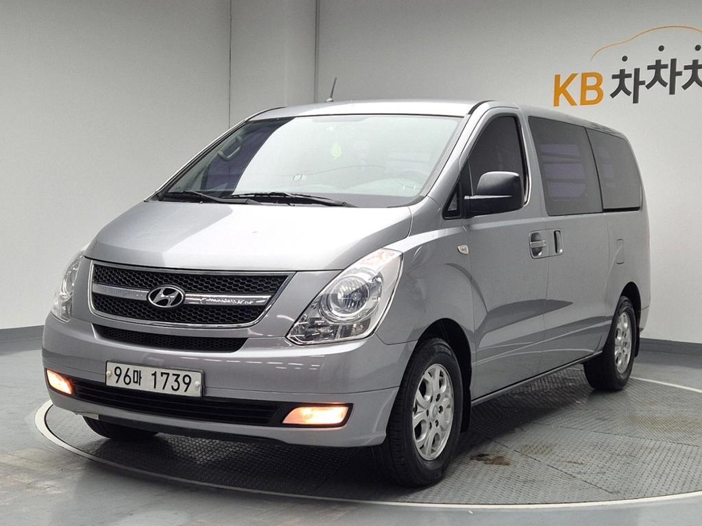 2015 HYUNDAI GRAND STAREX 