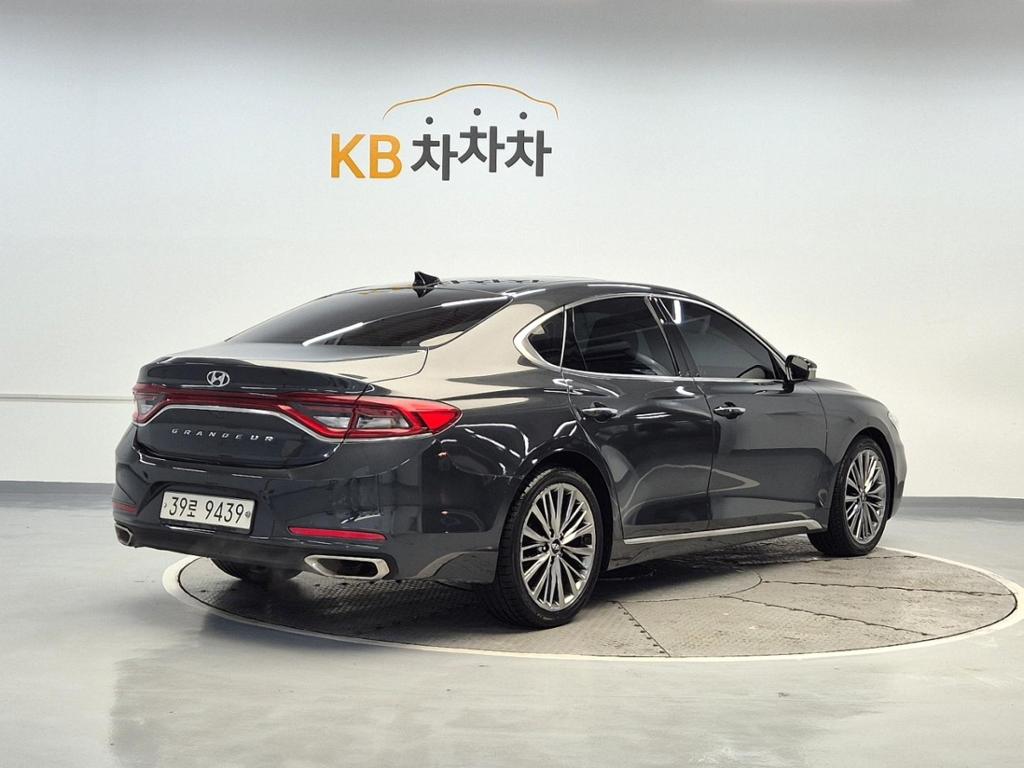 2018 HYUNDAI GRANDEUR IG 