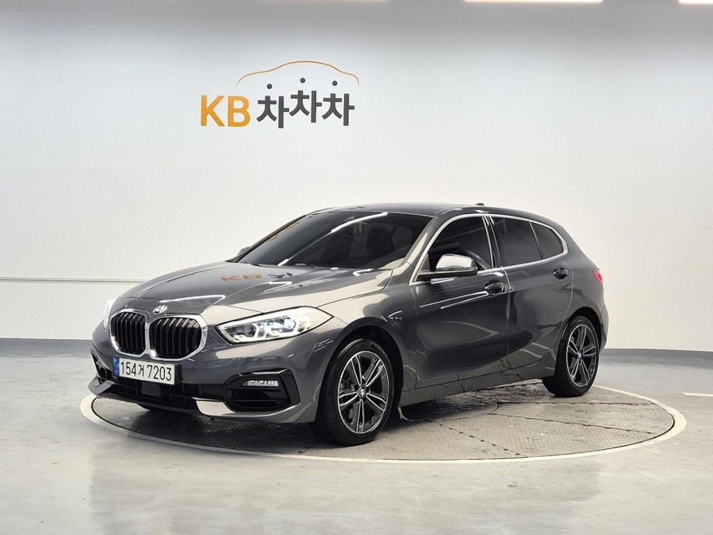 2022 BMW 1 Series (3Gen) 