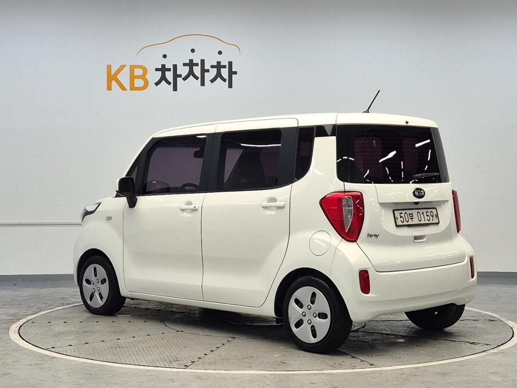 2016 KIA RAY 