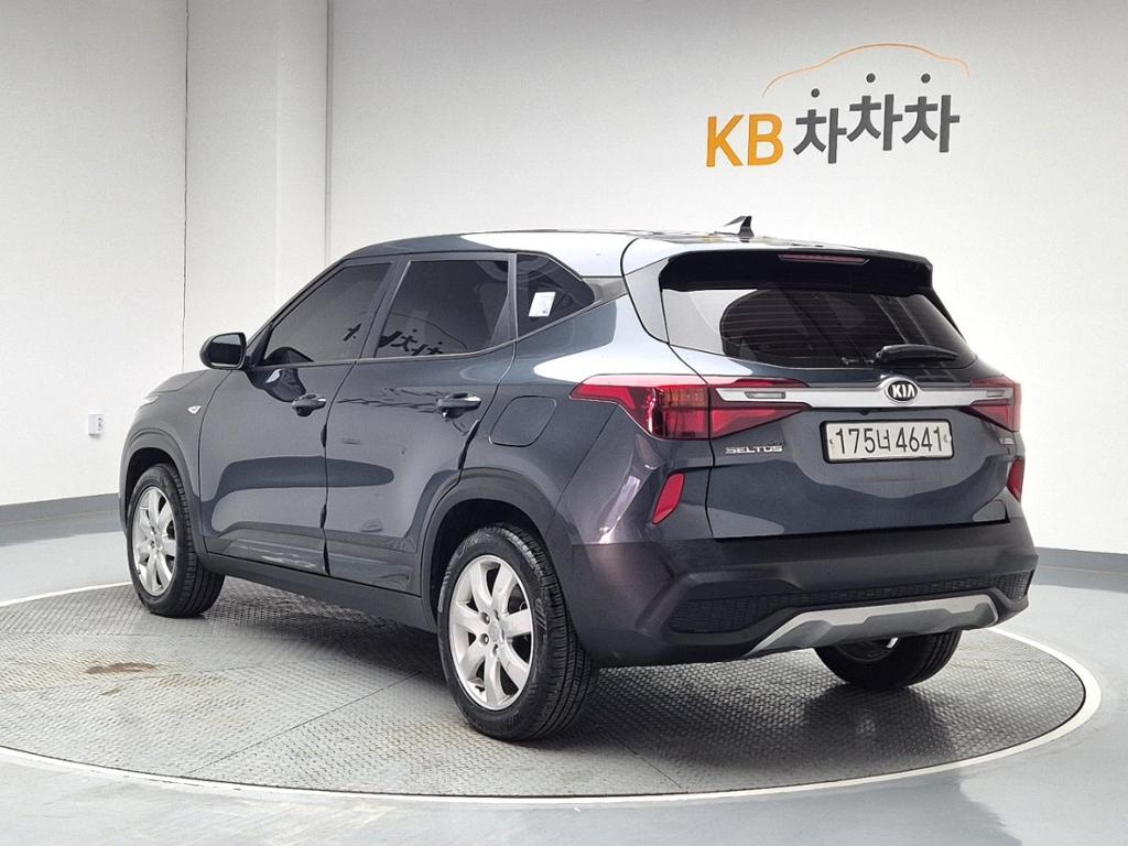 2020 KIA SELTOS 