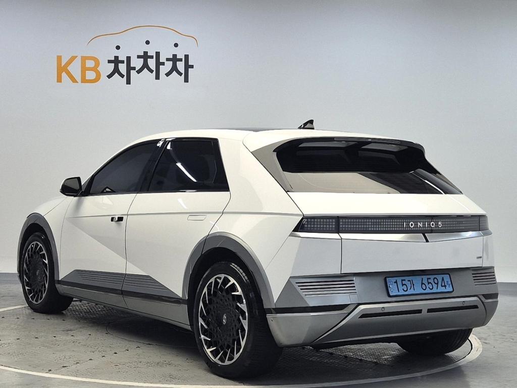 2022 HYUNDAI IONIQ5 