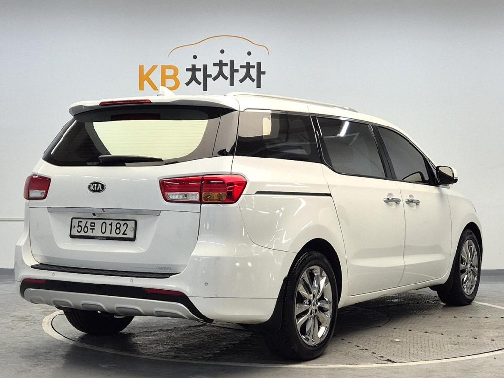 2017 KIA ALL NEW CARNIVAL 