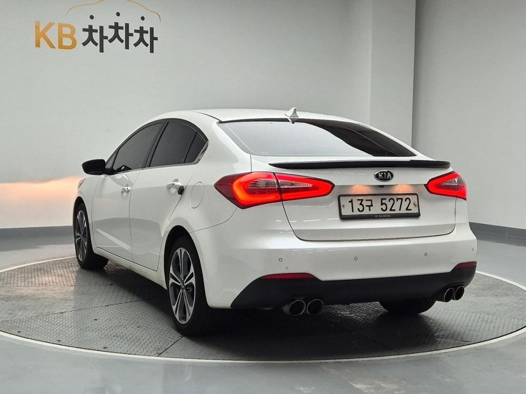2015 KIA K3 