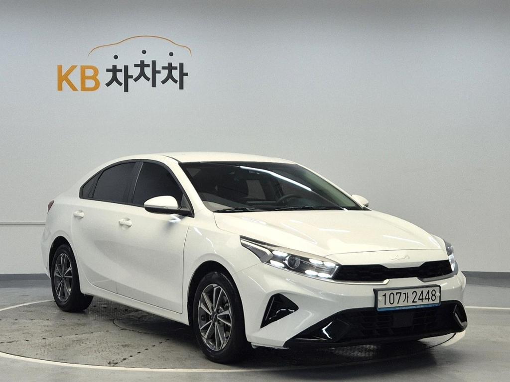 2022 KIA THE NEW K3 