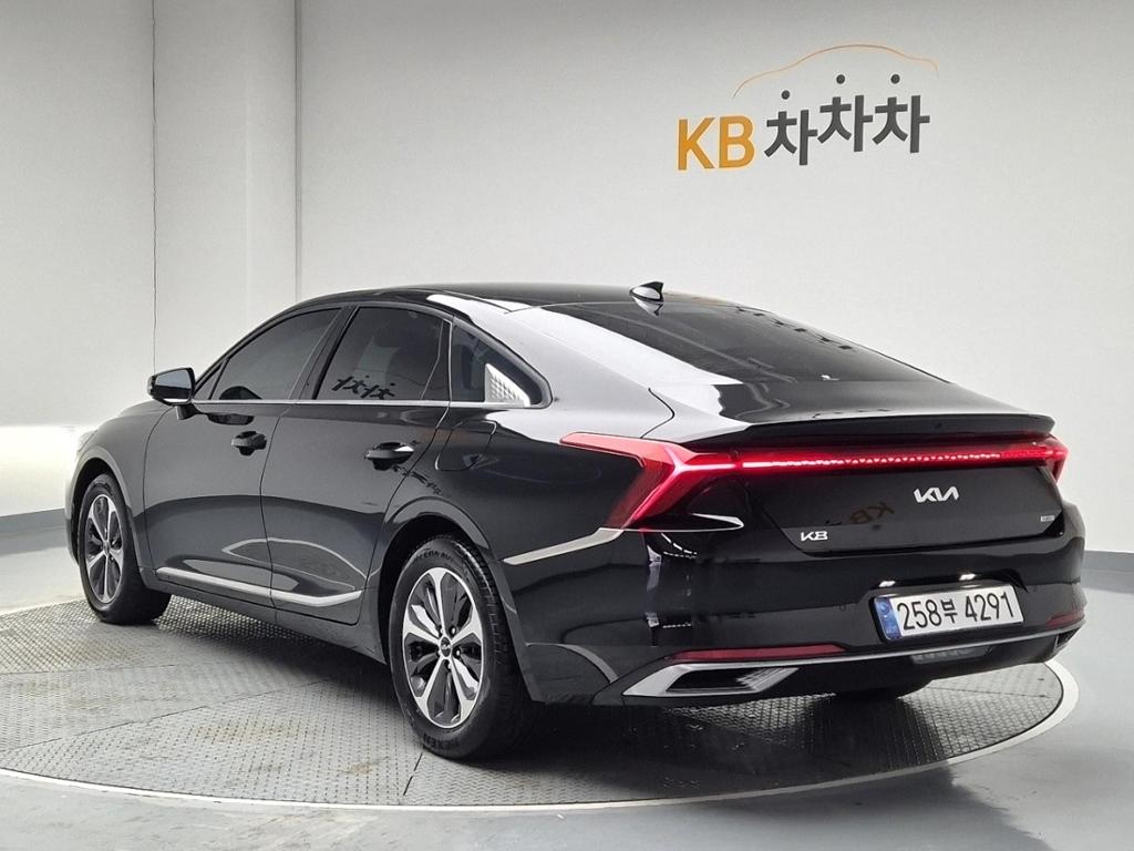 2022 KIA K8 HYBRID 