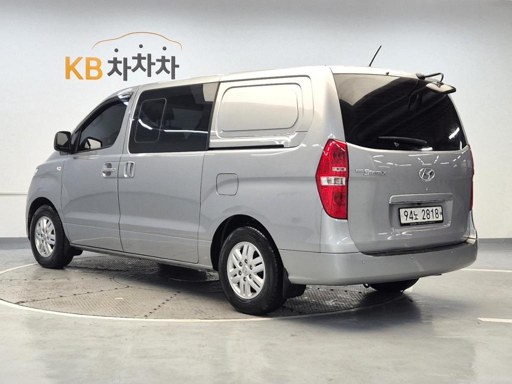 2020 HYUNDAI THE NEW GRAND STAREX 