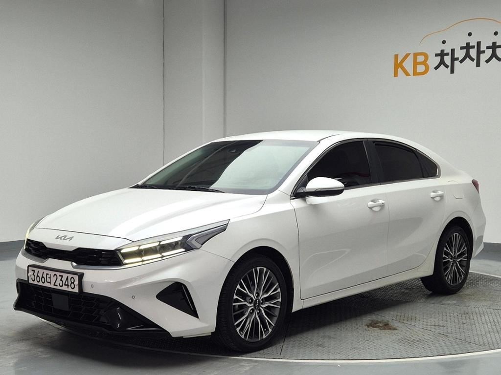 2022 KIA THE NEW K3 