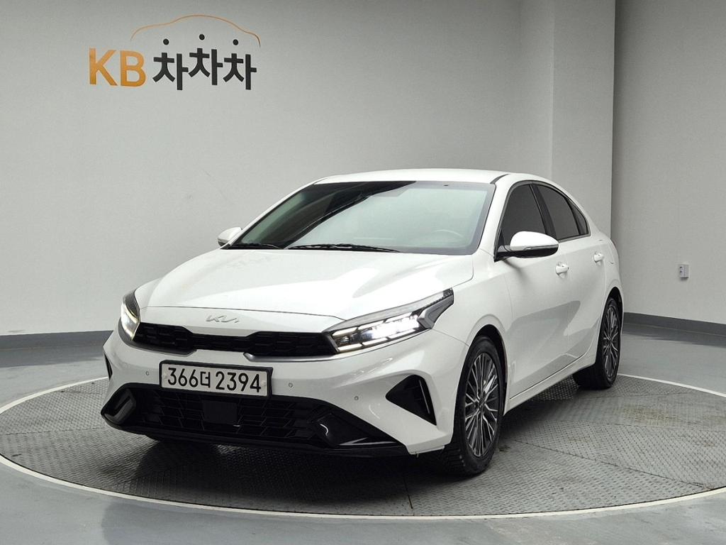 2022 KIA THE NEW K3 