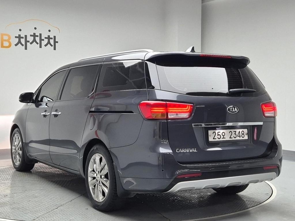 2017 KIA ALL NEW CARNIVAL 