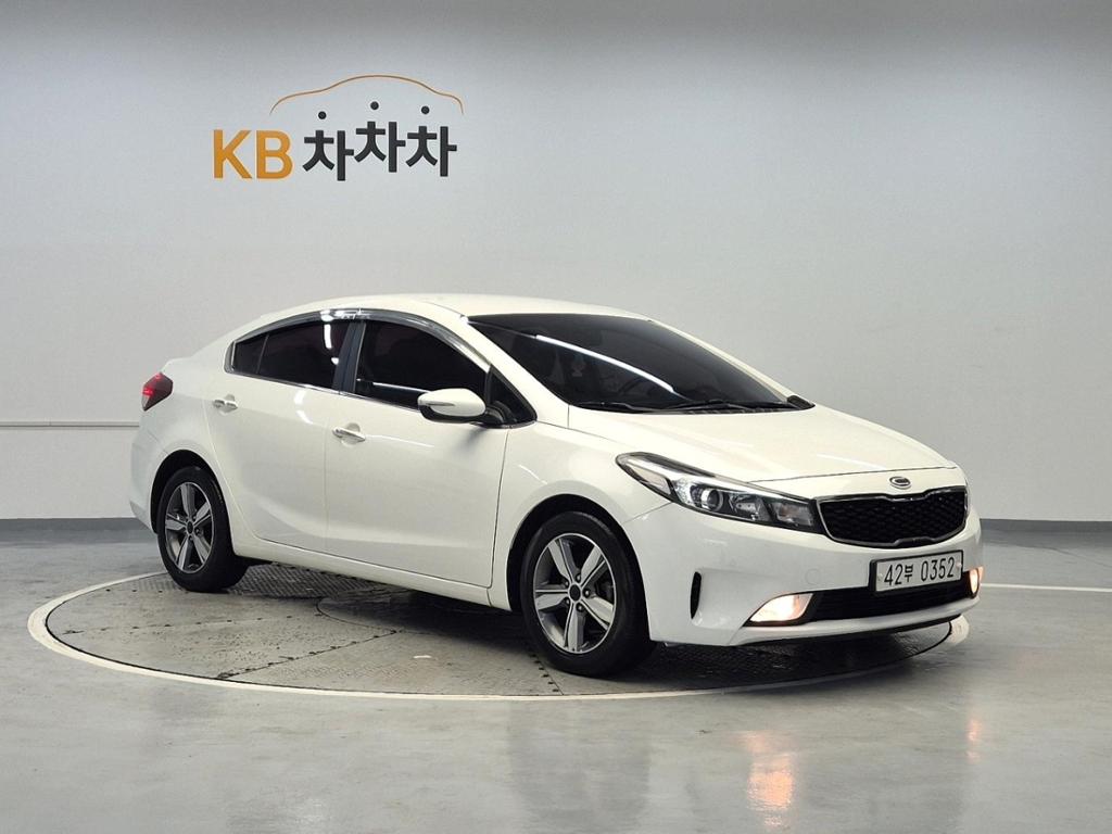 2016 KIA THE NEW K3 