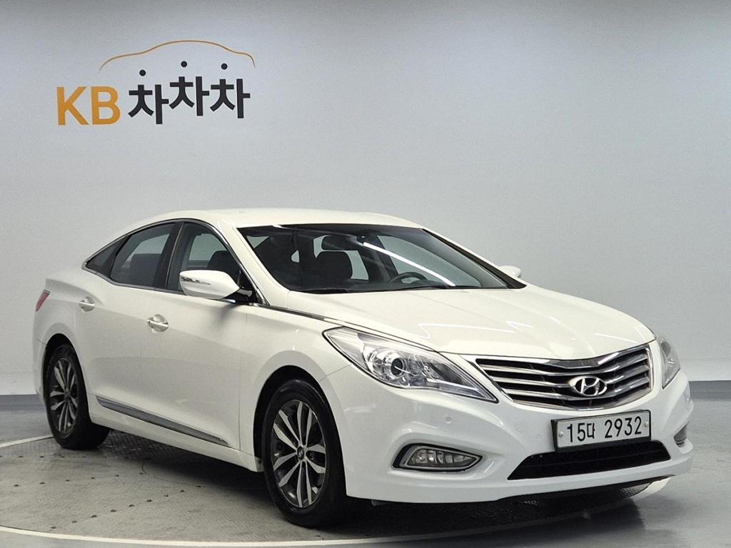 2011 HYUNDAI GRANDEUR HG 