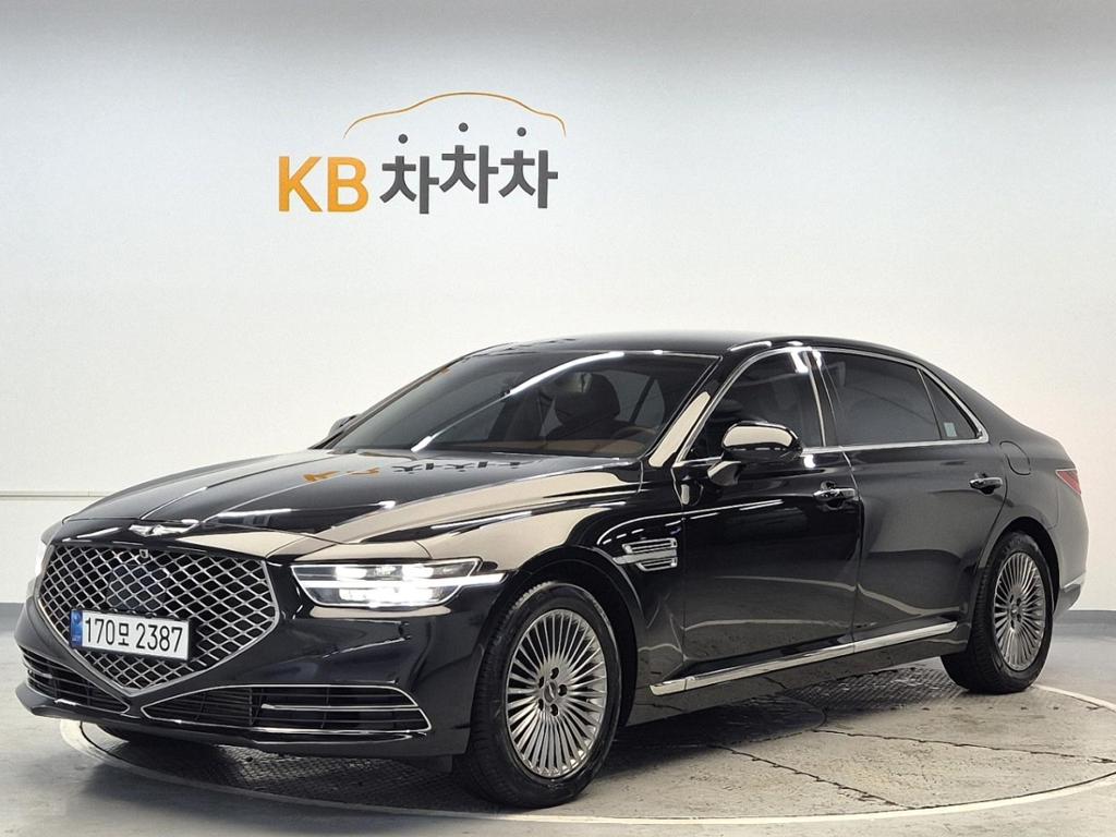 2021 GENESIS G90 