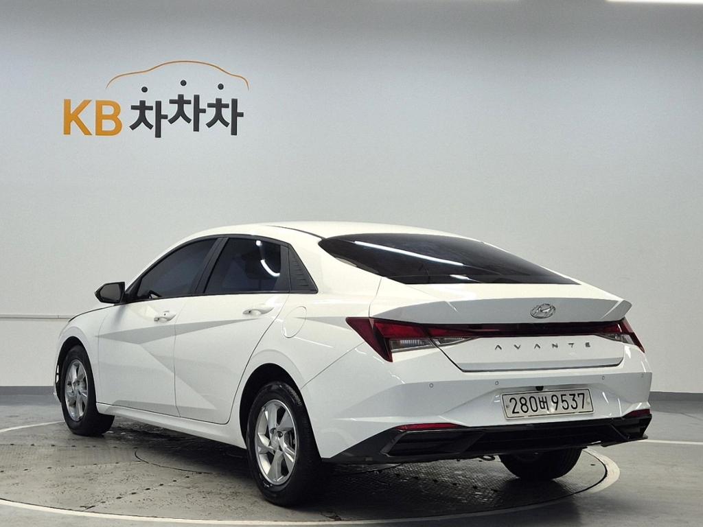 2021 HYUNDAI AVANTE (CN7) 