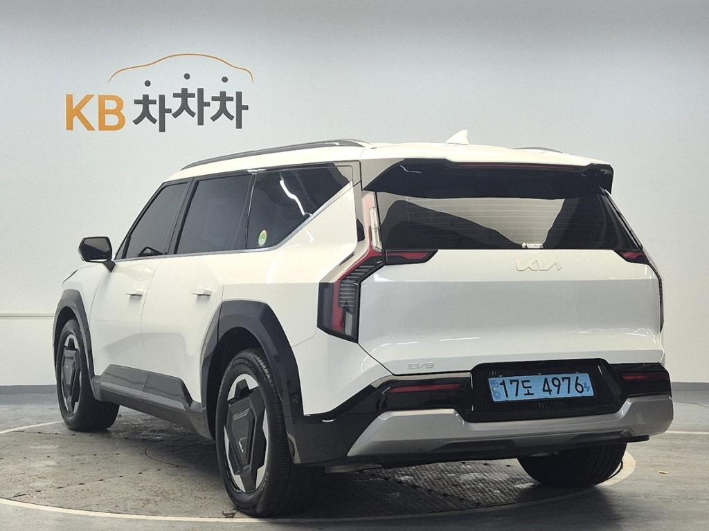 2024 KIA EV9 