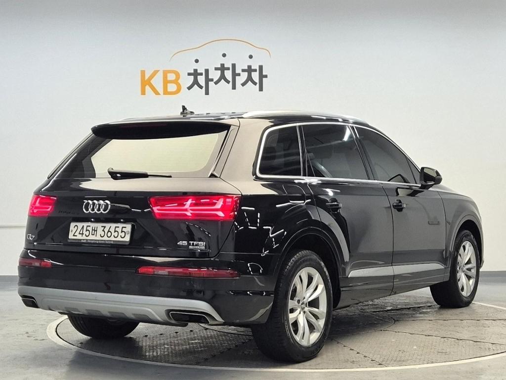 2019 AUDI Q7 (2Gen) 