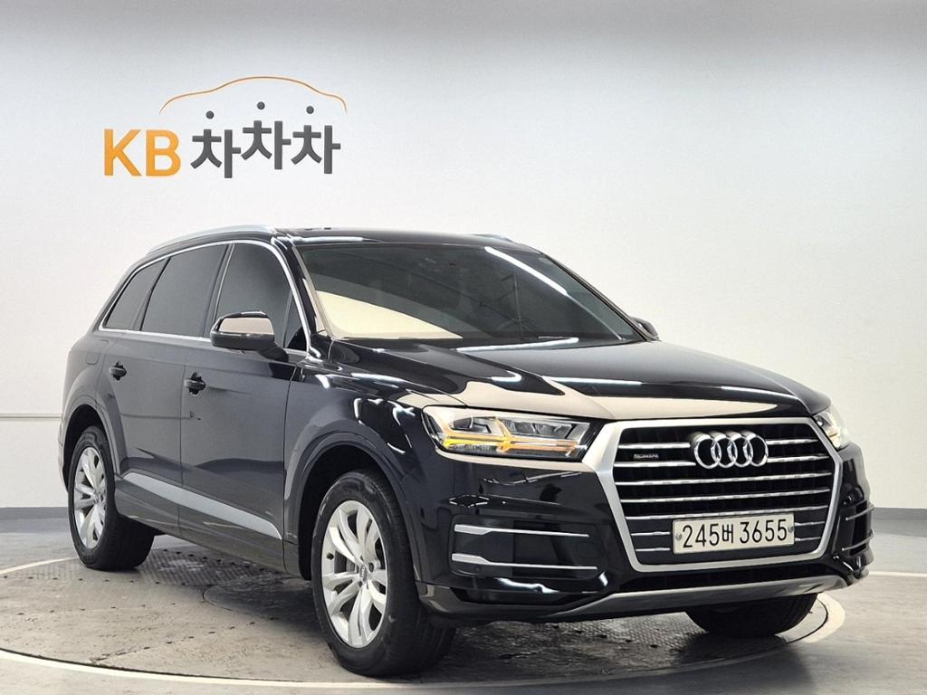2019 AUDI Q7 (2Gen) 