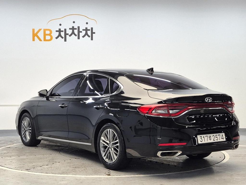 2017 HYUNDAI GRANDEUR IG 