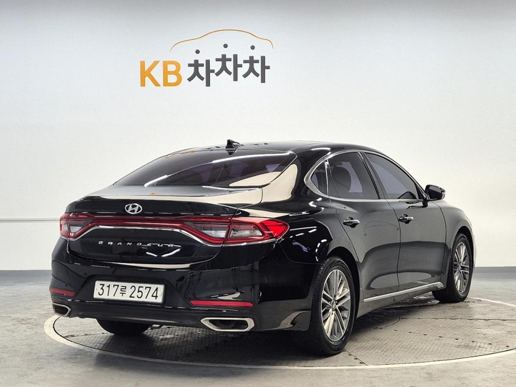 2017 HYUNDAI GRANDEUR IG 
