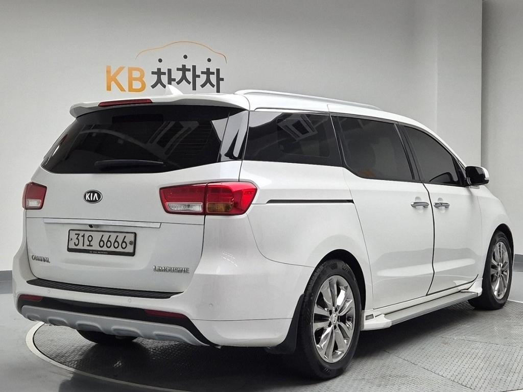 2017 KIA ALL NEW CARNIVAL 