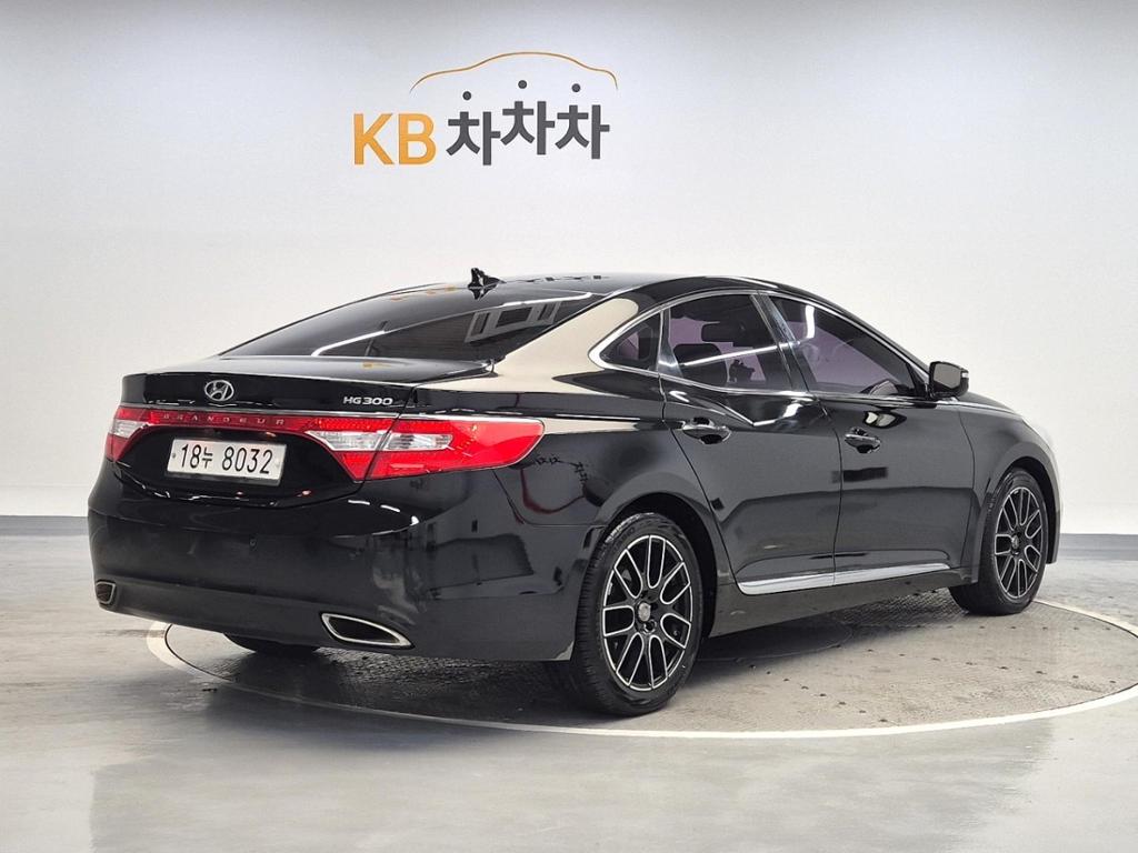 2013 HYUNDAI GRANDEUR HG 