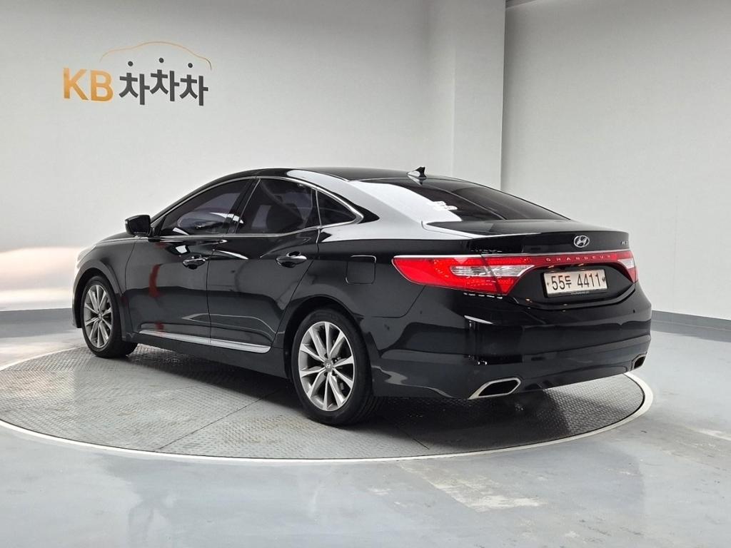 2015 HYUNDAI GRANDEUR HG 